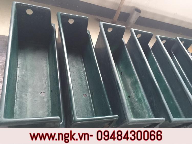 chậu tròng cây composite hình hộp chữ nhật