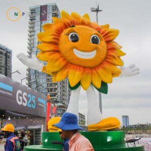 Mascot hoa hướng dương composite - Biểu tượng của thành phố Thủ Đức
