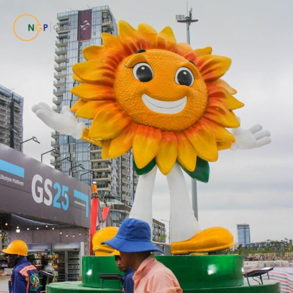 Mascot hoa hướng dương composite - Biểu tượng của thành phố Thủ Đức