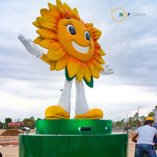 mascot hoa huong duong composite 4